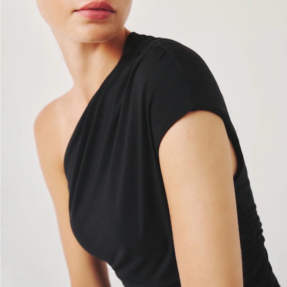 Reformation Black Asymmetrical Top - Picture 3 of 4